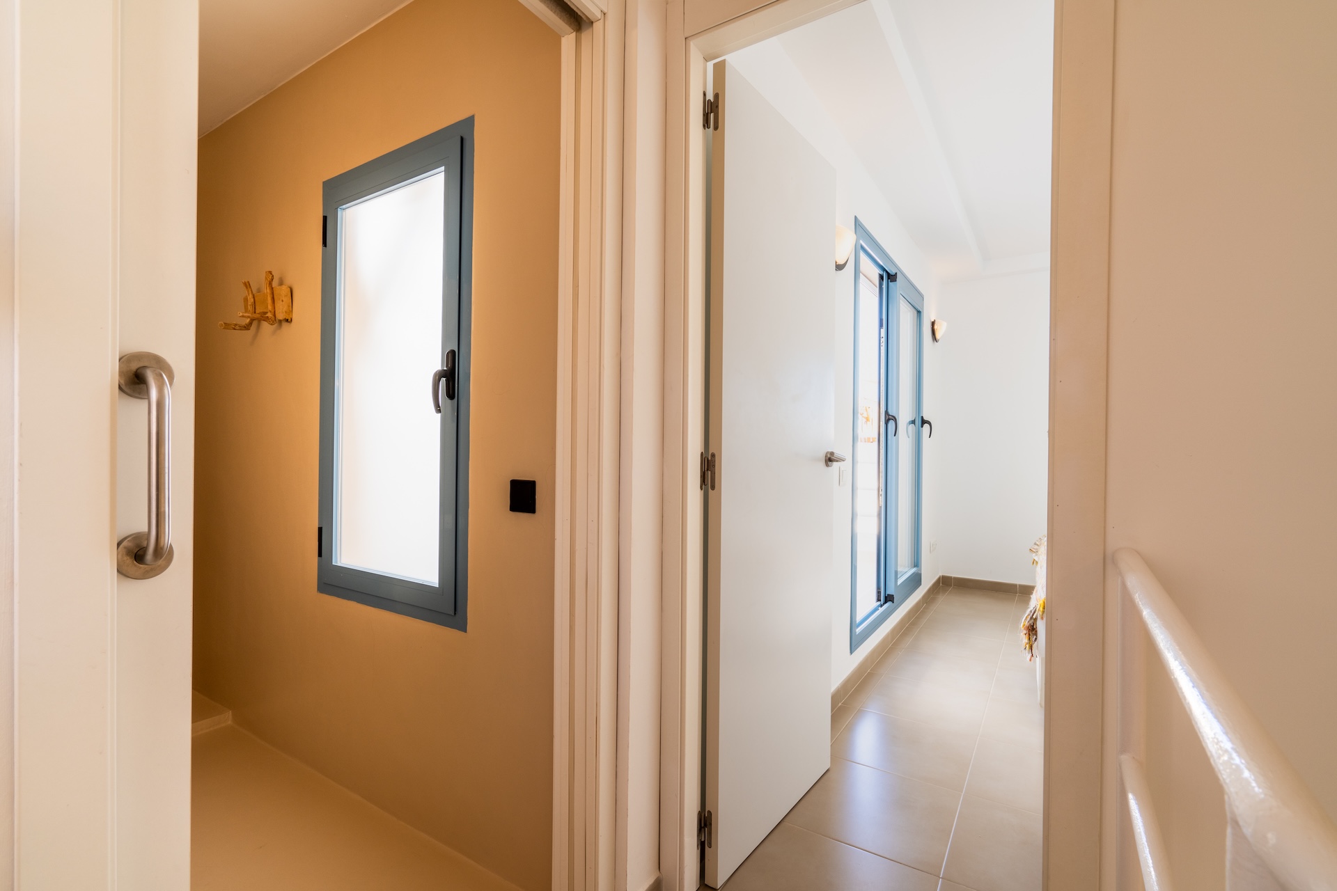 Resa Estates Ibiza sale ted koop Cala Tarida patio townhouse hallway.JPG